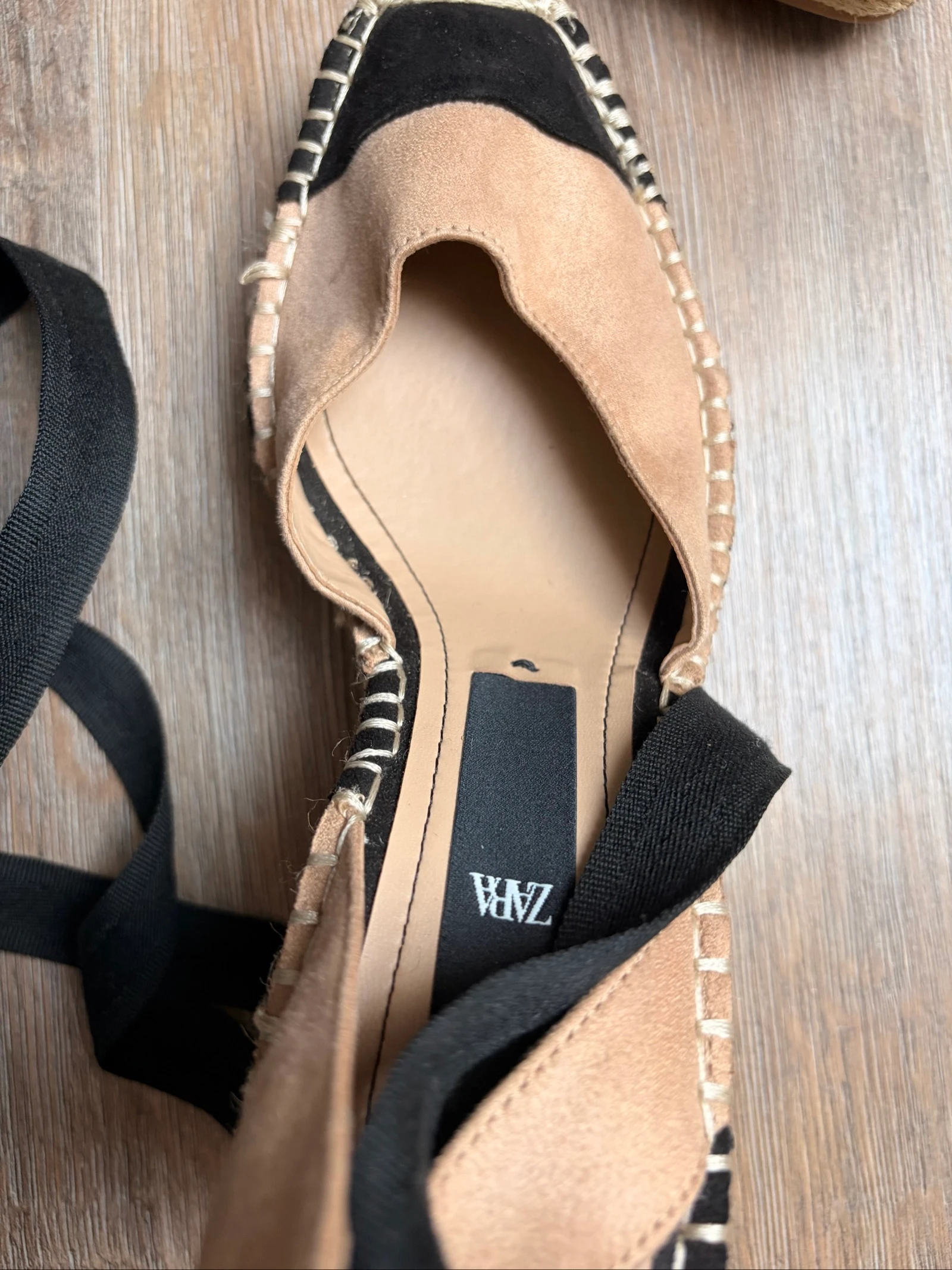 Beige en zwarte Zara-wedges – Maat 39 – Nieuw – photo 3